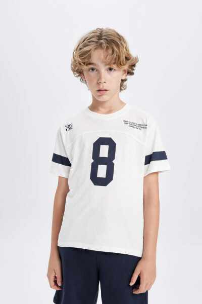 Детский набор для мальчика с футболкой с коротким рукавом и шортами с принтом 2 шт. Слоновая кость - 4