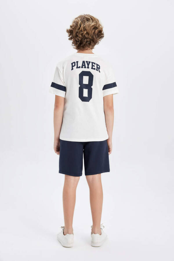 Детский набор для мальчика с футболкой с коротким рукавом и шортами с принтом 2 шт. Слоновая кость - 6