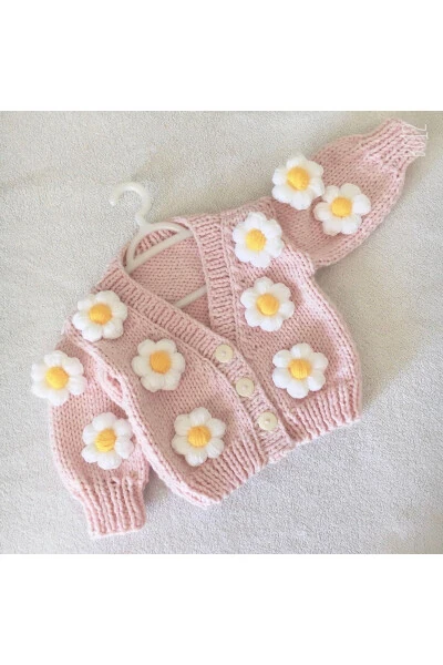 Детский вязаный кардиган с ромашками - İZMIRBLANKET (1)