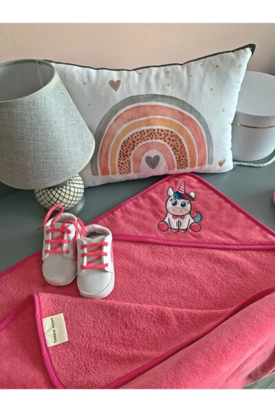 Детское полотенце-пеленка из хлопка с вышивкой единорога 75x75см - TANEM HOME