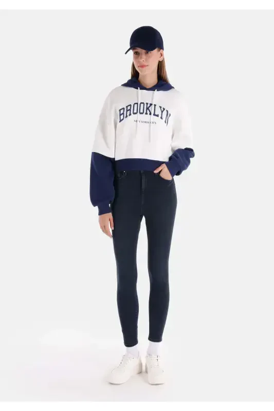 Skinny Fit Yüksel Bel Dar Paça Cepli Kadın Koyu İndigo Jean Pantolon - 1