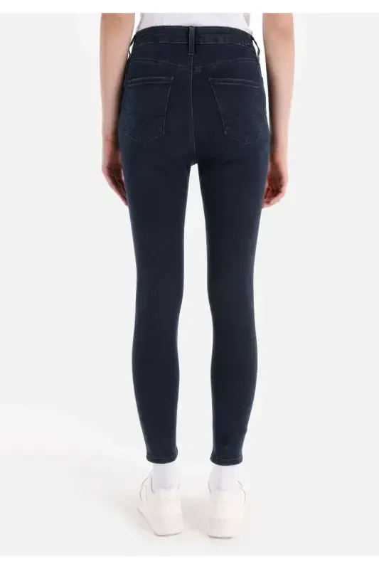 Skinny Fit Yüksel Bel Dar Paça Cepli Kadın Koyu İndigo Jean Pantolon - 2