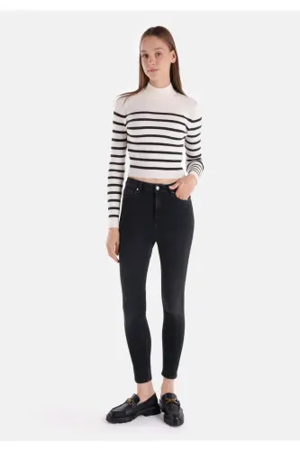 Skinny Fit Yüksel Bel Dar Paça Kadın Siyah Denim Jean Pantolon - DALLIS WASH - 3