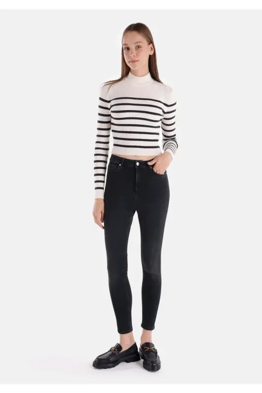 Diana Super Slim Fit Yuqori Bel Tor Qora Ayollar Shimini - 3
