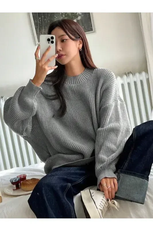 Dier Moda Women's Oversized Sweater - 4