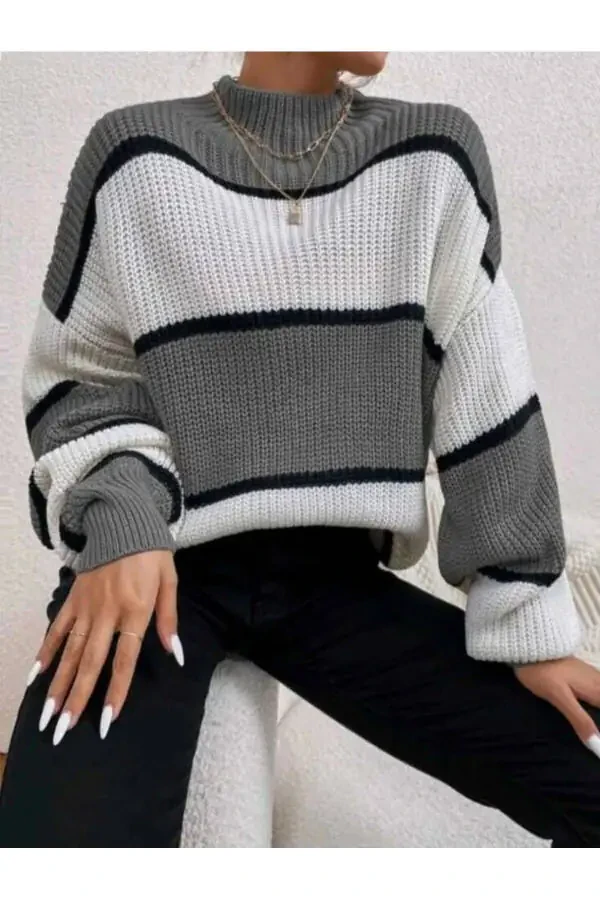 Dier Moda Women's Striped Oversized Sweater - 4