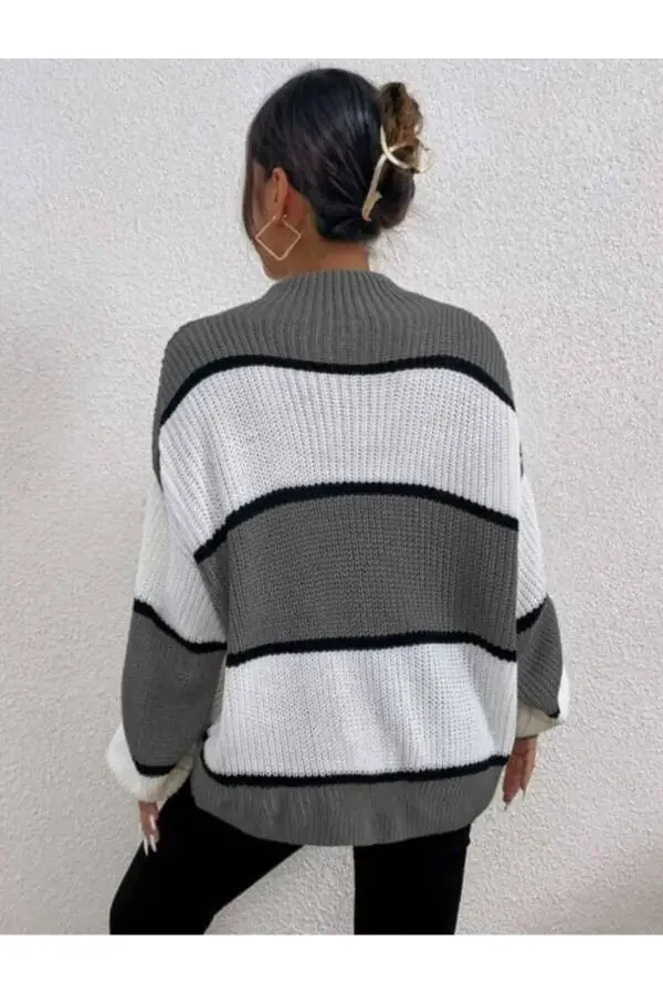 Dier Moda Women's Striped Oversized Sweater - 5