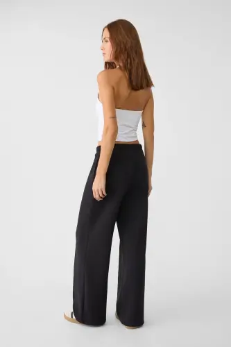 Dikiş detaylı ve yumuşak dokulu geniş paça pantolon-Siyah - 3