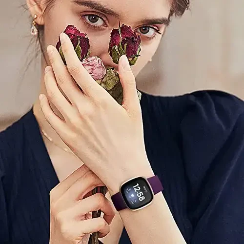 Dirrelo Bands Fitbit Sense/Versa 3 / Versa 4 / Sense 2 bilan mos keladi, Yumshoq TPU Sport tasmachasi, Ayollar va erkaklar uchun almashtiriladigan bilaguzuk, 4 dona kichik, Qora Modena Moviy-kulrang qarag'ay yashili - 5