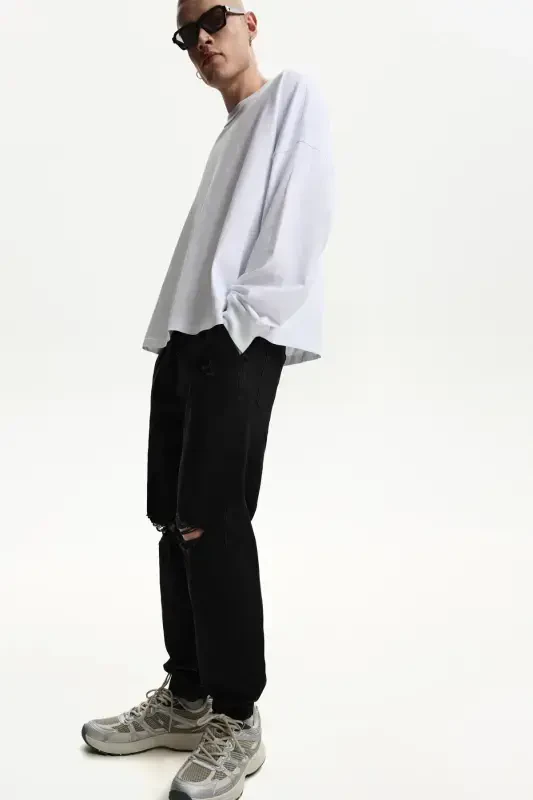 Distressed jogger jean - 4