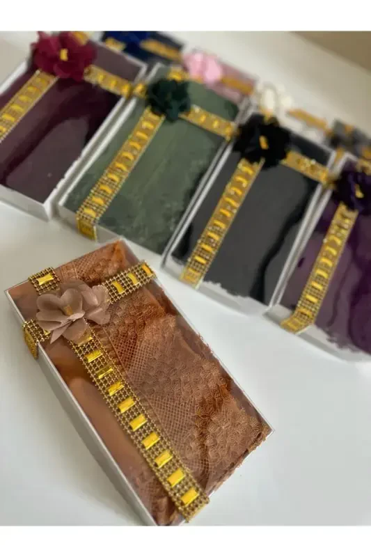 Distribution Dowry Bundle Special Day Gift Mother's Day Special Prayer Veil in Elegant Box-GOLD - AGH DEĞERLI HEDIYELER
