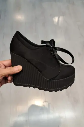 Dolgu Topuk Ayakkabı, Siyah Spor Gelin, Abiye ve Nişan Ayakkabısı 1-94377, 11-12 cm. -Siyah Süet (Düz Desen) 