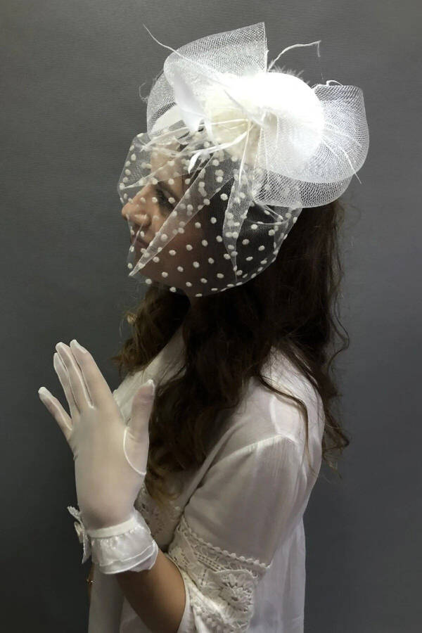 Dotted Bridal Veil and Flower Detailed Bridal Gloves - 1
