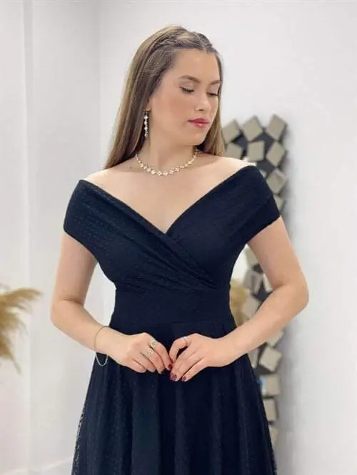 Dotted Detailed Boat Neck Midi Dress - BLACK - 4