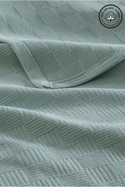 Double Bed Small Checkered Pattern Hotel Type Luxury Bedspread - 4
