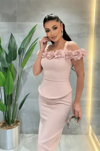 Double Kumaş Çiçek Detaylı Kalem Elbise - PUDRA - 4