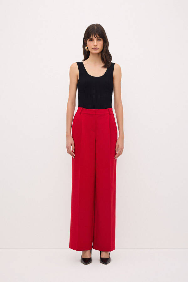 Double-Layered Wide-Leg Pants - 4