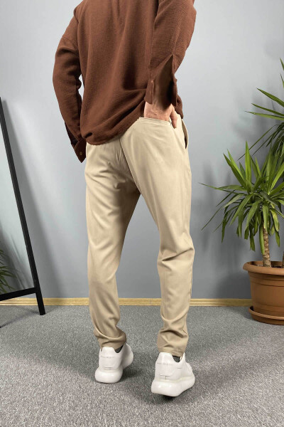 Double Pleated Jogger Pants - 14