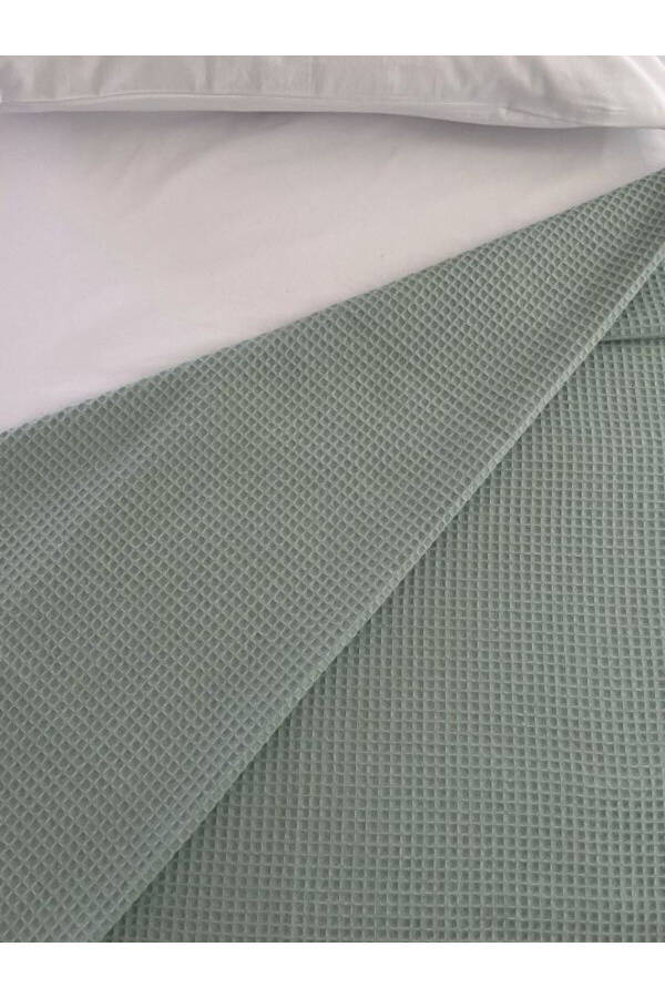 Double Waffle Patterned Bedspread Hotel Type Luxury Pike - 21