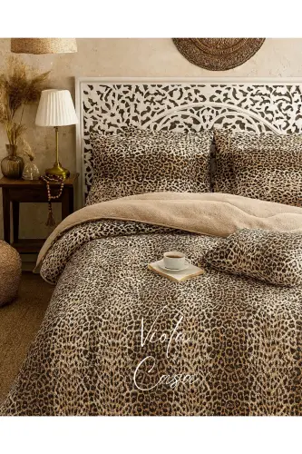 Double Welsoft Puffy Sleeping Set (With Fitted Sheet) Leopard - 1