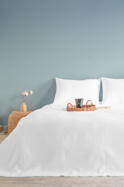 Double White Checkered Blanket, Checkered Hotel Blanket 200x230 - SETHOME COLLECTION