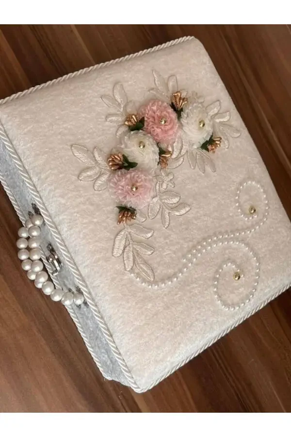 Dowry Chest Prayer Rug Set Luxury - 3