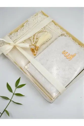 Dowry, gift, bridal set, needle embroidered prayer rug, Quran, rosary - 1