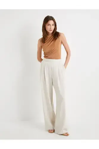 Drape Blouse Sleeveless Slim Fit - 2