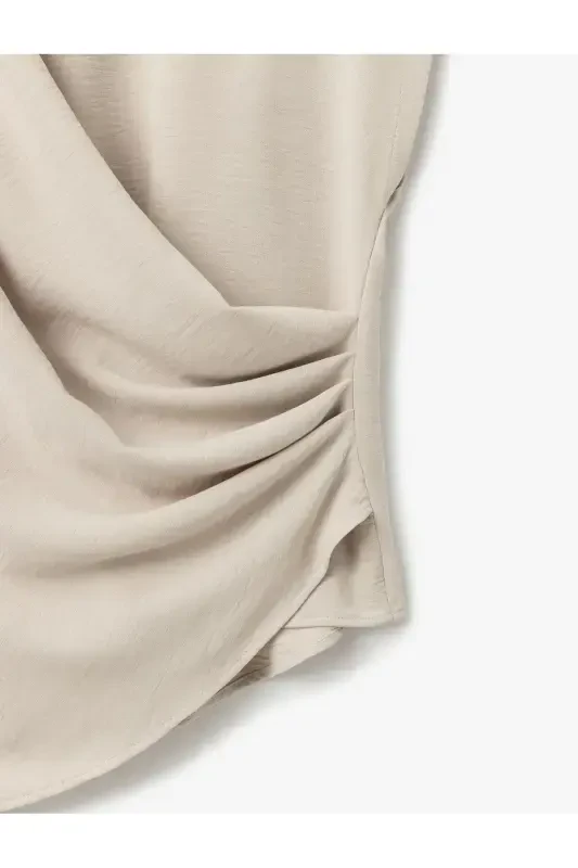 Drape detalli velosiped yoqali assimetrik kruvaze bluz - 6