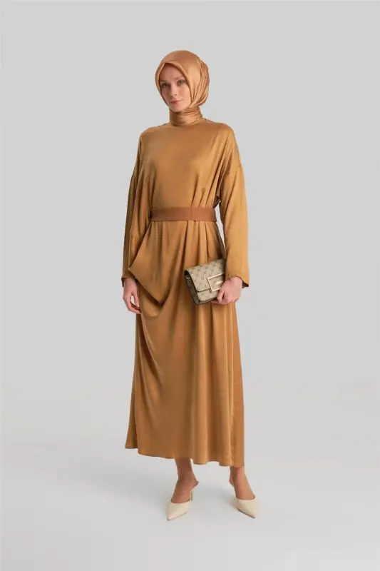 Drapeli va kamarli libos 24y9832 Gold - 1