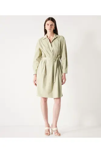 Dress with a belt and collar - 1