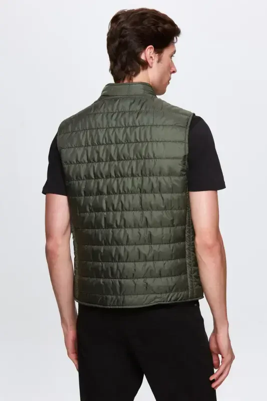 Ds Damat Regular Fit Haki Dik Yaka Elyaf Dolgulu Mevsimlik Fermuarlı Şişme Yelek Mont-Yeşil - 4