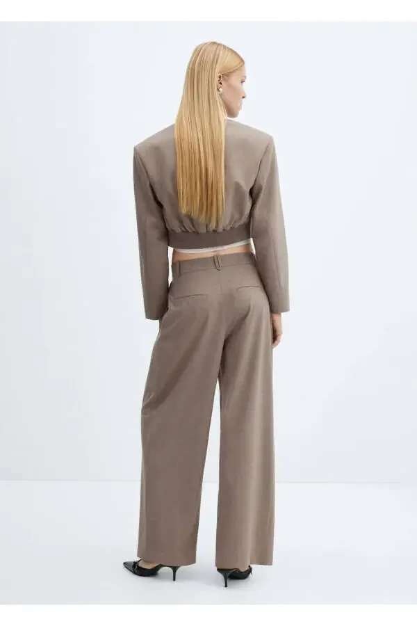 Düğmeli cropped ceket - 4