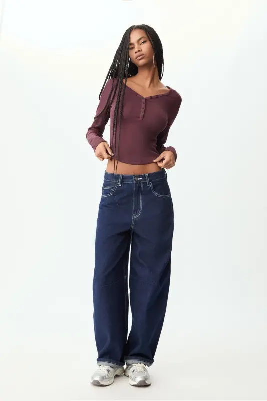 Düğmeli t-shirt-Bordo1 - STRADIVARIUS