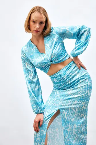 Düğüm Detaylı Desenli Bluz - Turkuaz-TURKUAZ 