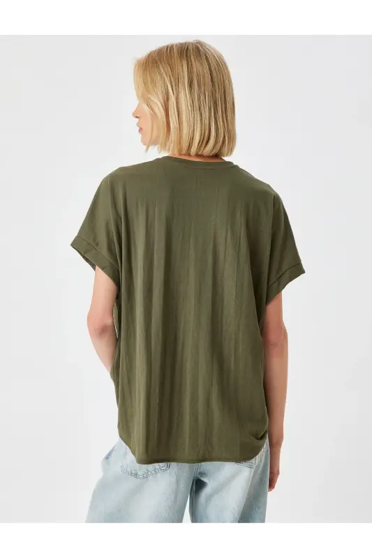 Schulterfreie, kurzärmlige Bluse mit bequemem Passform-Rundhalsausschnitt - Khaki - 4
