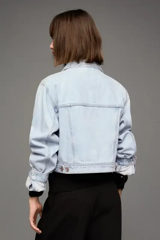 Джинсовая куртка с обрезанным низом - 5