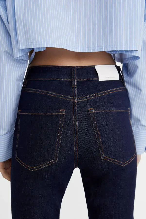 Джинсы D74 Slim Fit с испанским кроем - 11