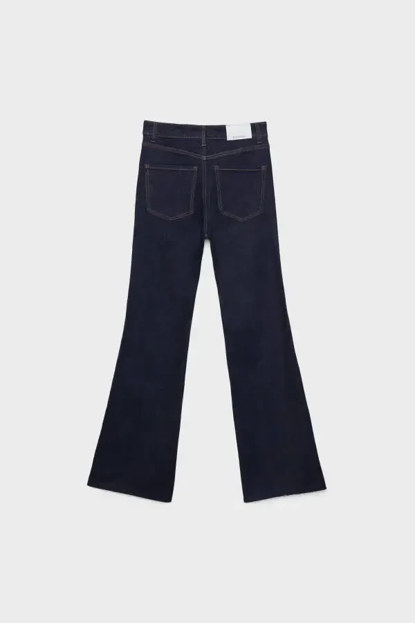 Джинсы D74 Slim Fit с испанским кроем - 13