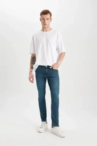Джинсы Pedro Slim Fit узкого кроя с обычной талией и зауженными штанинами темно-зеленого цвета - 2