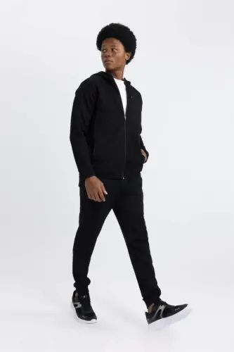 Джоггеры DeFactoFit Slim Fit с двумя карманами, стандартный крой, из ткани для подводного плавания, черный - 4