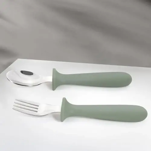 Eascrozn Baby Feeding Set, 2 Pack Silicone Baby Plates with Suction, 2 Pack Spoons and Forks Set for Toddler Utensils, BPA Free, Baby Led Weaning Supplies for Eating Essentials - 5