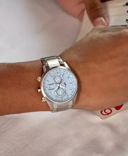 Eco-Drive erkaklar xronografi Sport Luxury Radio Control zanglamaydigan po'lat bilaguzuk soati 43mm-kumush rang - 5