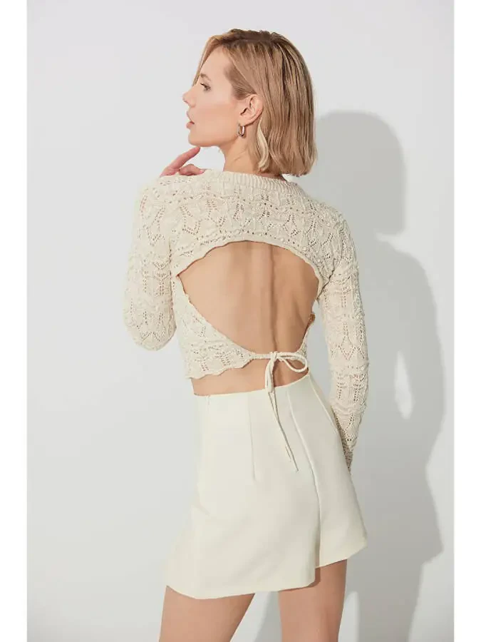 Ecru Back-Open Crew Neck Knit Sweater - 2