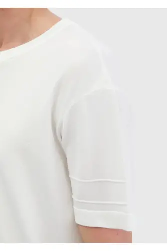 Ecru Bike Neck Plain Knitted Sweater - 5