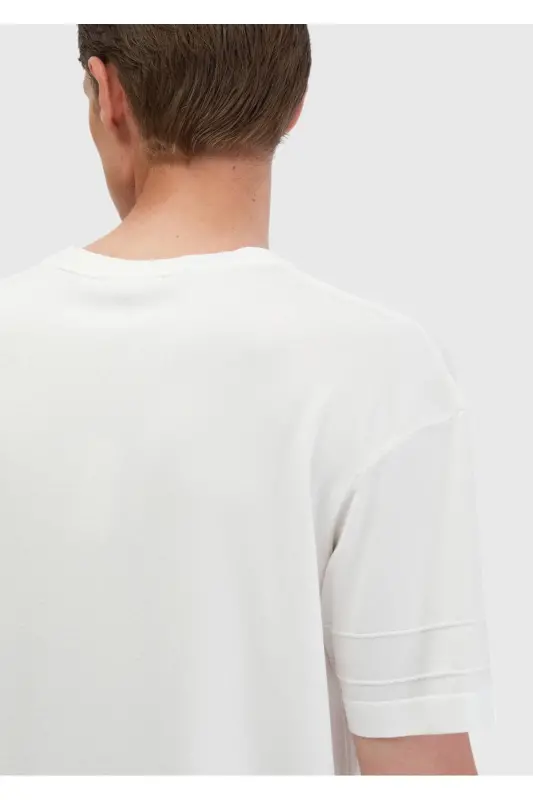 Ecru Bike Neck Plain Knitted Sweater - 7