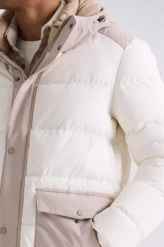 Ecru Comfort Fit Hooded Pocket Down Jacket - 3