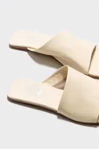 Ecru Leather Women's Slipper - 4