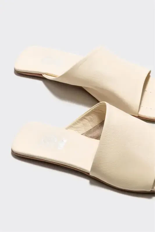 Ecru Leather Women's Slipper - 4