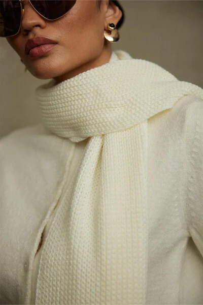 Ecru Plain Knitted Wool Scarf - SUUD COLLECTION